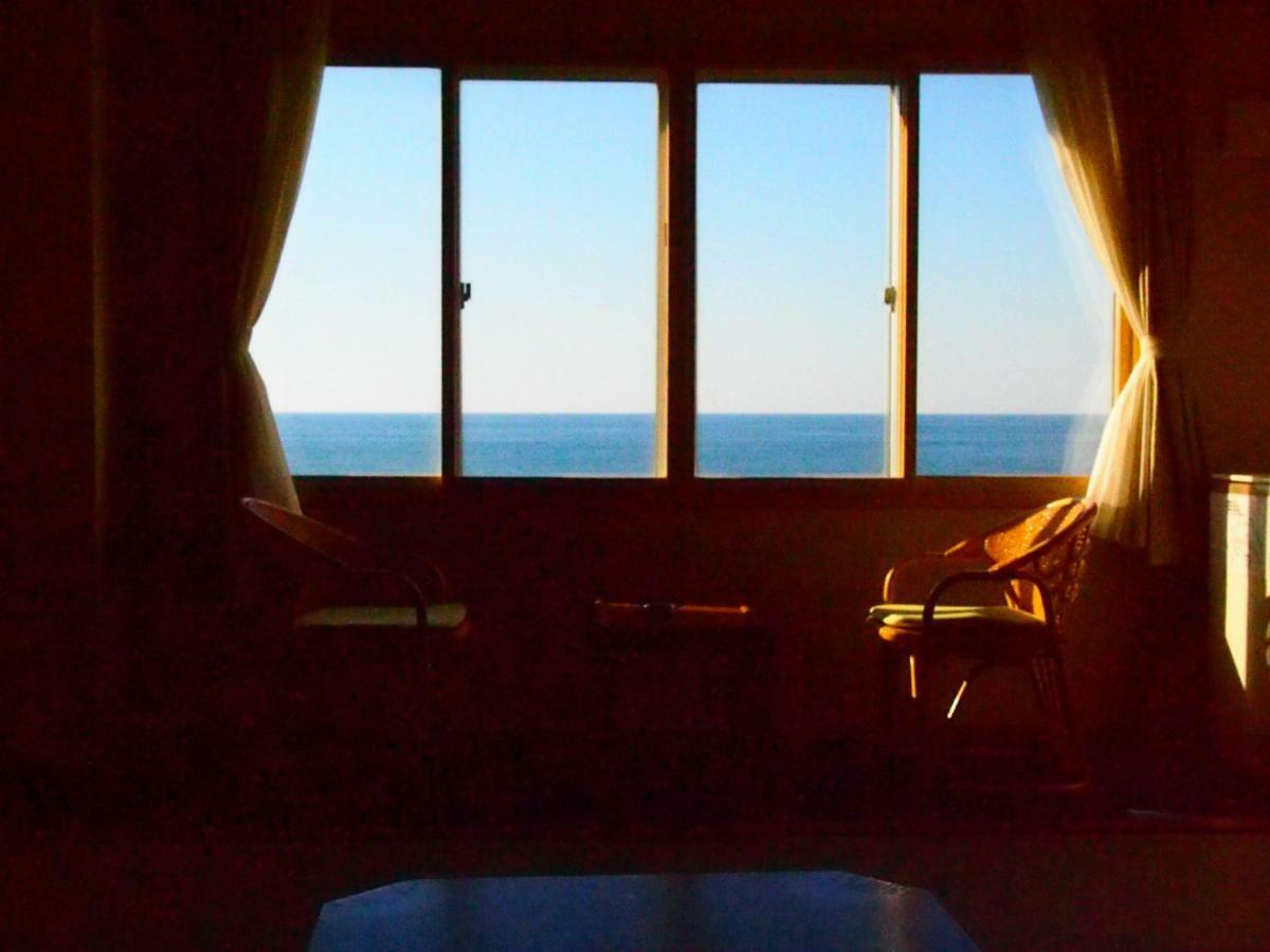 Koganezaki Furofushi Onsen Hotel Fukaura ภายนอก รูปภาพ